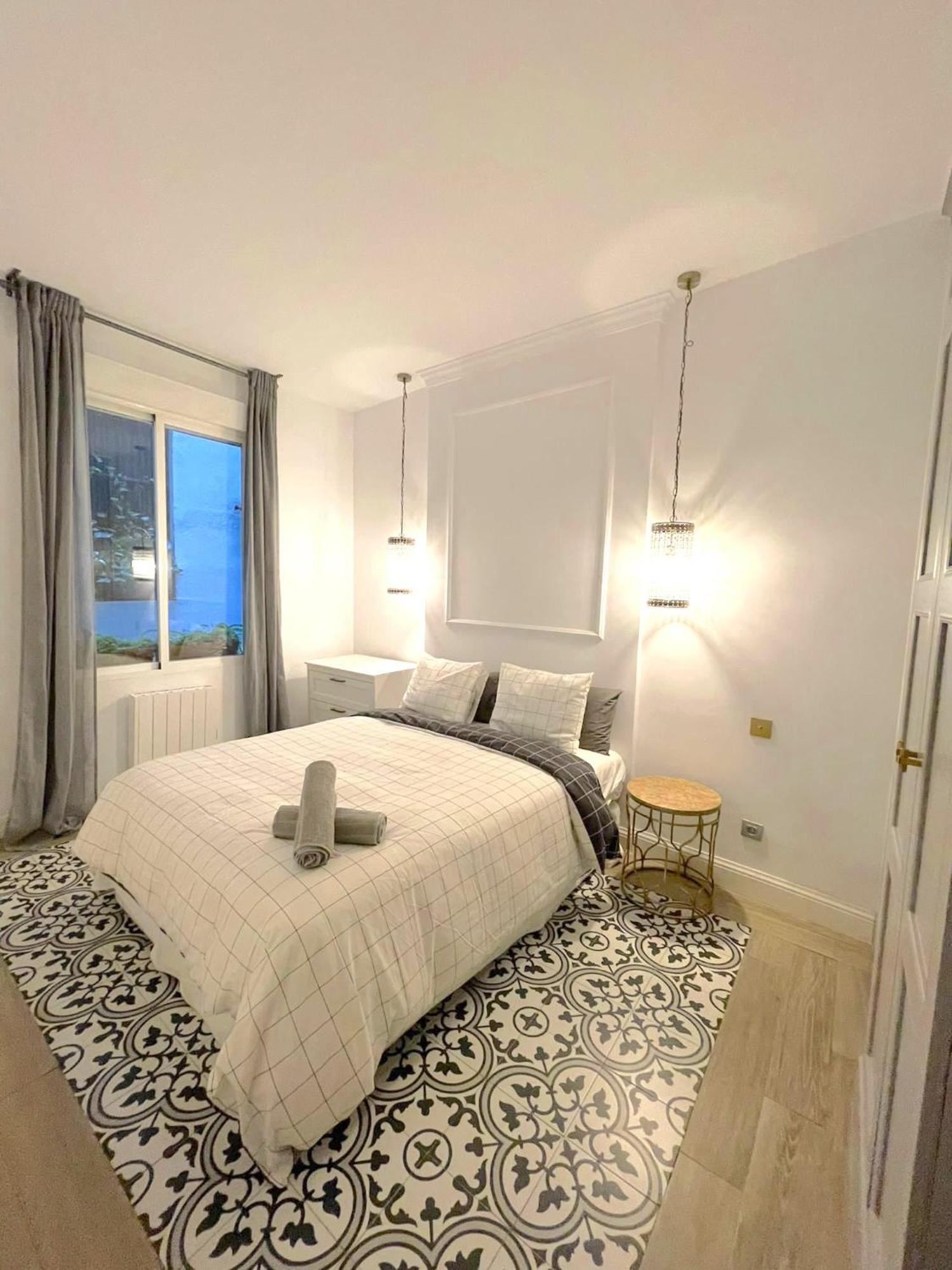 New Apartment In City-Center, Gran Via Madrid Exteriér fotografie